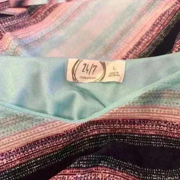 24/7 Maurice’s multicolored dress - Picture 2 of 6